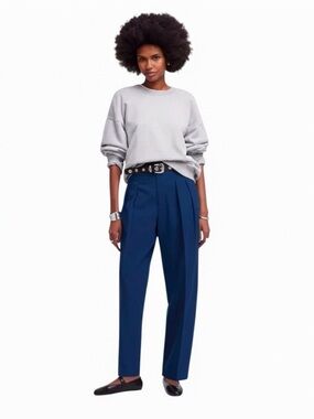 Madewell Women’s Pleated Carrot Pants High Rise. Navy Blue Size 4 #2173